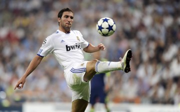 星海体育官方app下载地址：巴黎FC冬窗补强计划获法媒披露 卡利穆恩多成关键目标引关注